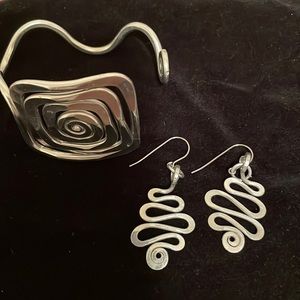 Swirl Bracelet and Earring Set